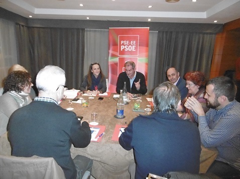 clip_normal-Reunin-Javier-Lasarte-y-Julia-iberal-con-representantes-de-UGT-Reunin-Javier-Lasarte-y-Julia-iberal-con-representantes-de-UGT-563c79350575a