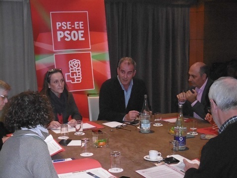 clip_normal-Reunin-Javier-Lasarte-y-Julia-iberal-con-representantes-de-UGT-Reunin-Javier-Lasarte-y-Julia-iberal-con-representantes-de-UGT-563c793604614