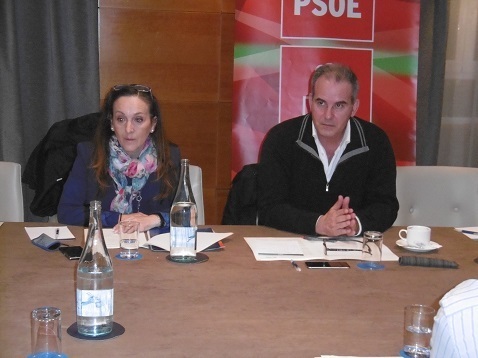 clip_normal-Reunin-con-empresariosas-alaveses-Reunin-con-empresariosas-alaveses-563c79383e7b0