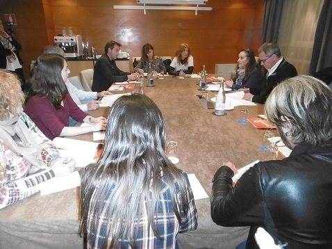 clip_normal-Reunin-con-empresariosas-alaveses-Reunin-con-empresariosas-alaveses-563c793887130